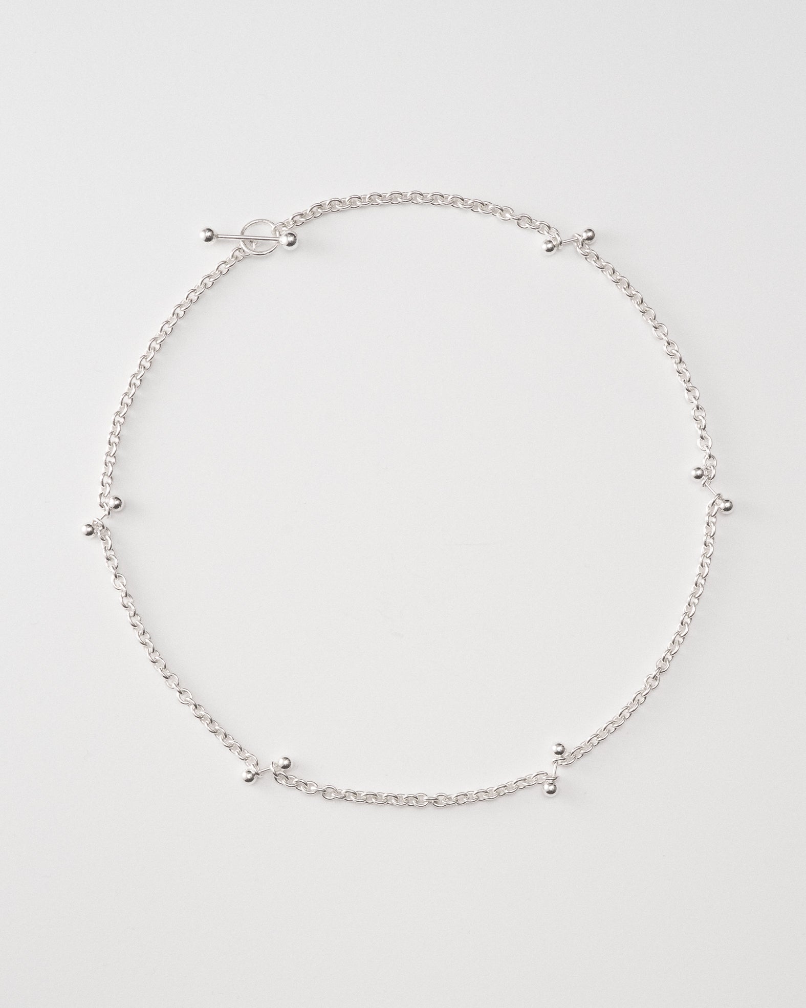 Pierced necklace thin